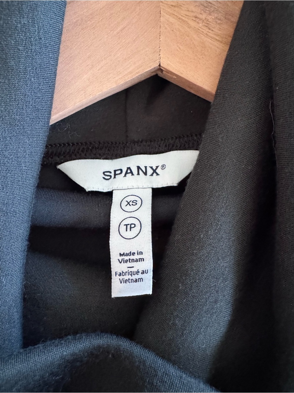 SPANX AIRESSENTIALS® TURTLENECK green xs - Picture 7 of 11
